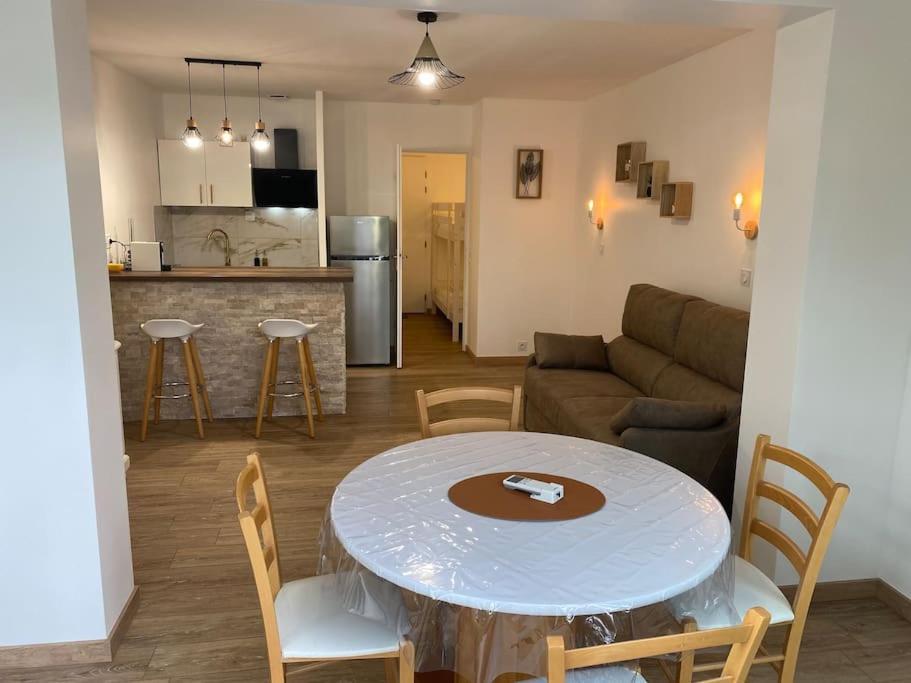 Appartement Residence Vacances Amandier Арль Экстерьер фото