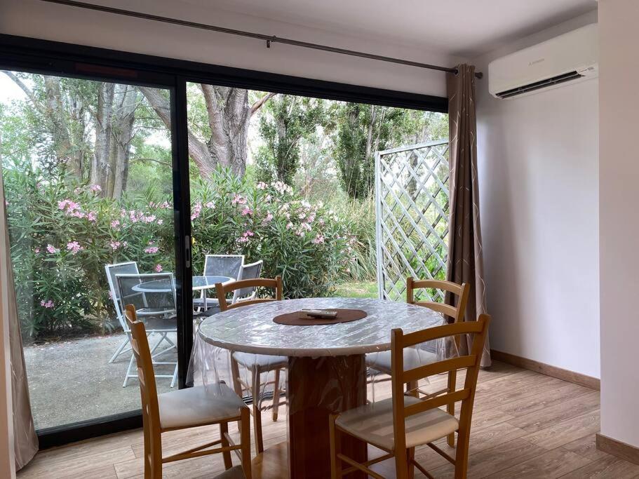 Appartement Residence Vacances Amandier Арль Экстерьер фото